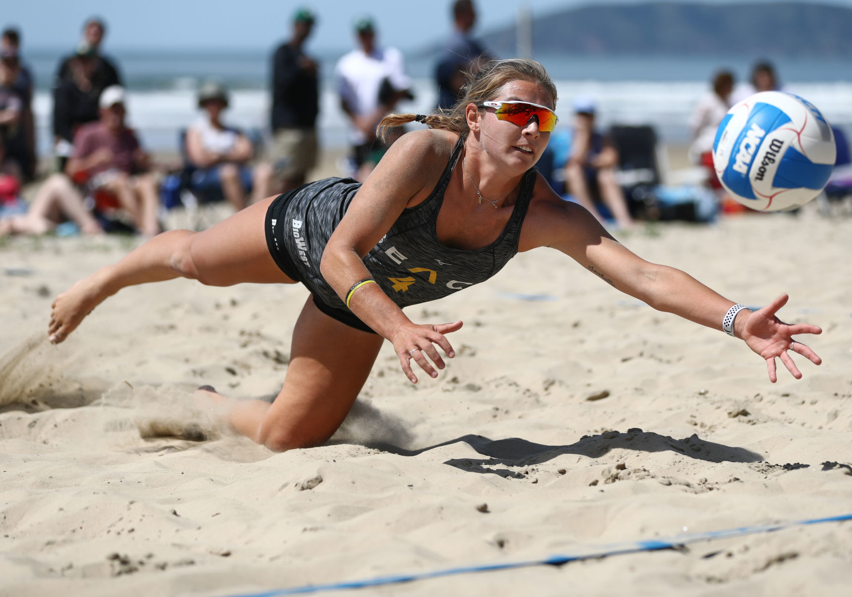 033019 Cal Poly Beach Volleyball 07.jpg